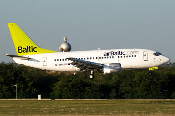 YL-BBM - Air Baltic Boeing 737-500