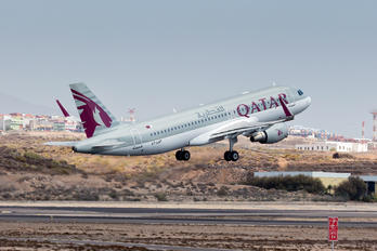A7-LAF - Qatar Airways Airbus A320