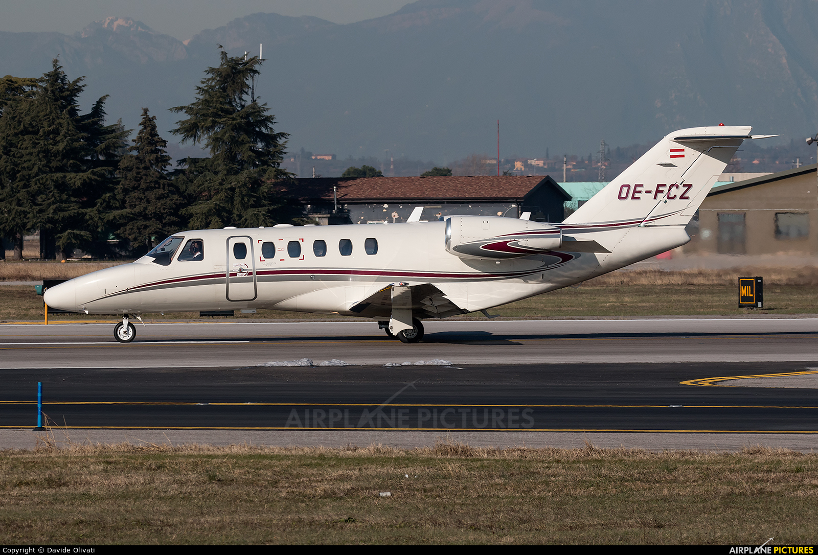 Private OE-FCZ aircraft at Verona - Villafranca
