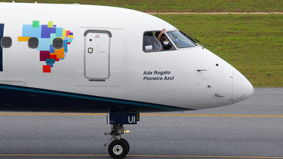 PR-AUI - Azul Linhas Aéreas Embraer ERJ-195 (190-200)