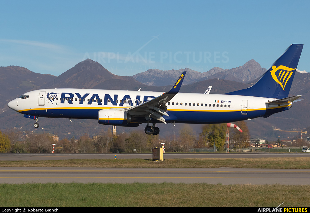Ryanair EI-FIN aircraft at Bergamo - Orio al Serio