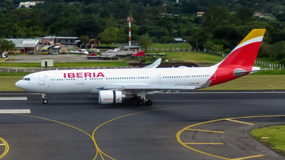 EC-MKI - Iberia Airbus A330-200