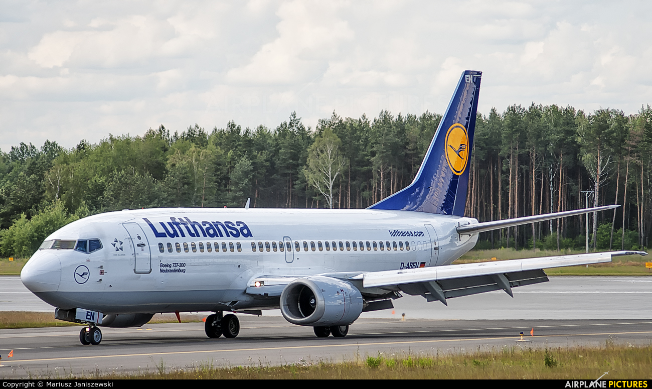 Lufthansa D-ABEN aircraft at Katowice - Pyrzowice