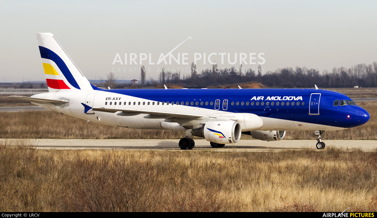 Air Moldova ER-AXV aircraft at Craiova