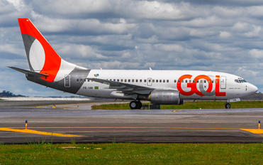 PR-VBI - GOL Transportes Aéreos  Boeing 737-700