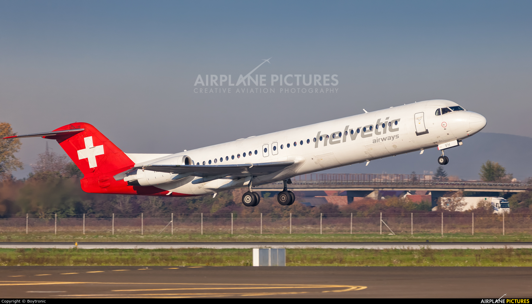 Helvetic Airways HB-JVH aircraft at Zagreb