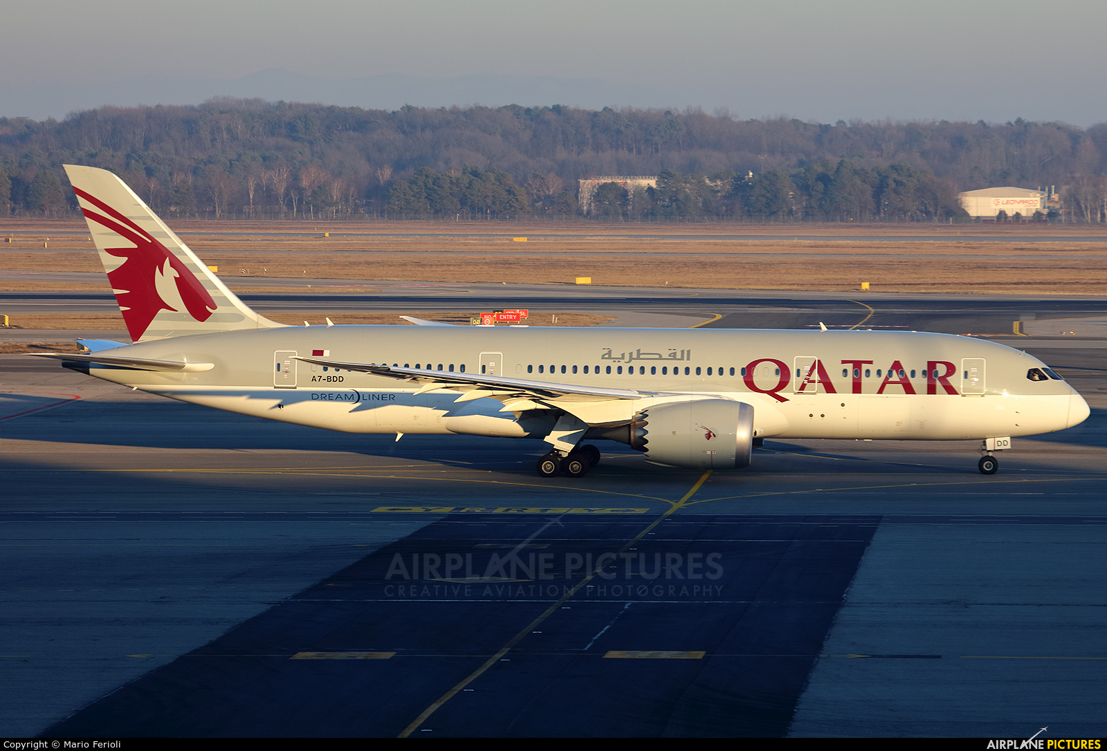 Qatar Airways A7-BDD aircraft at Milan - Malpensa