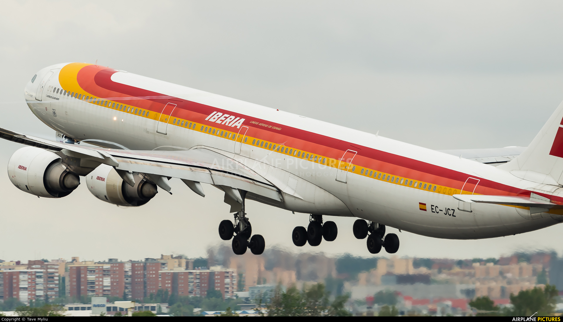 Iberia EC-JCY aircraft at Madrid - Barajas