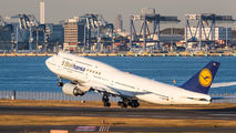 D-ABYM - Lufthansa Boeing 747-8 aircraft