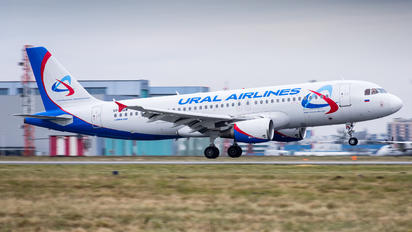 VP-BQW - Ural Airlines Airbus A320