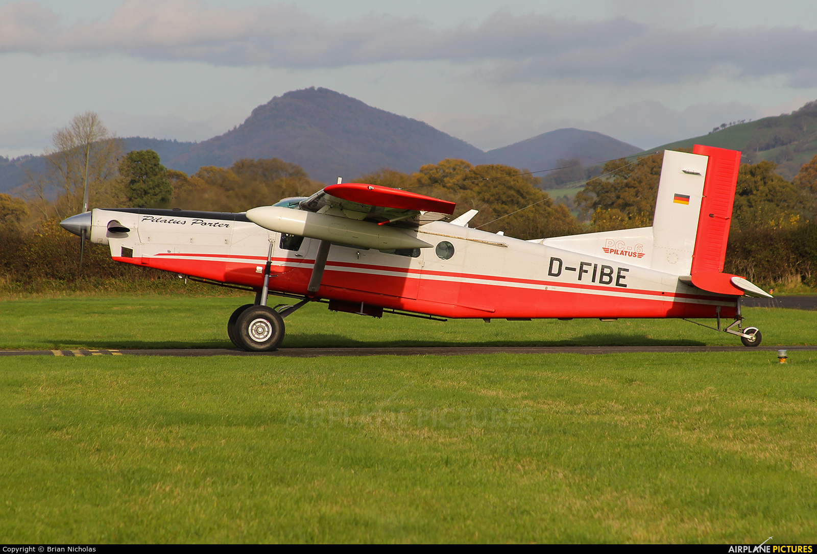 Private D-FIBE aircraft at Welshpool
