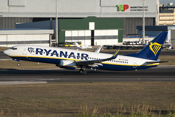 EI-EBM - Ryanair Boeing 737-800