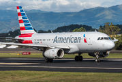 N823AW - American Airlines Airbus A319 aircraft