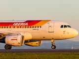 EC-KUB - Iberia Airbus A319 aircraft