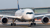 Lufthansa D-AIXA image