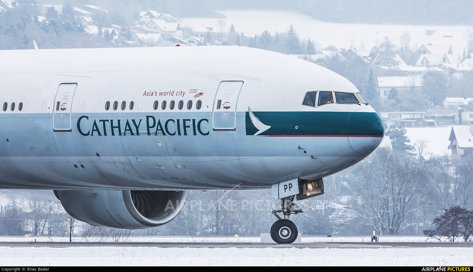 Cathay Pacific B-KPP aircraft at Zurich