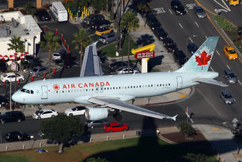 C-FGJI - Air Canada Airbus A320