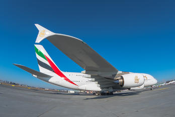 A6EUK - Emirates Airlines Airbus A380