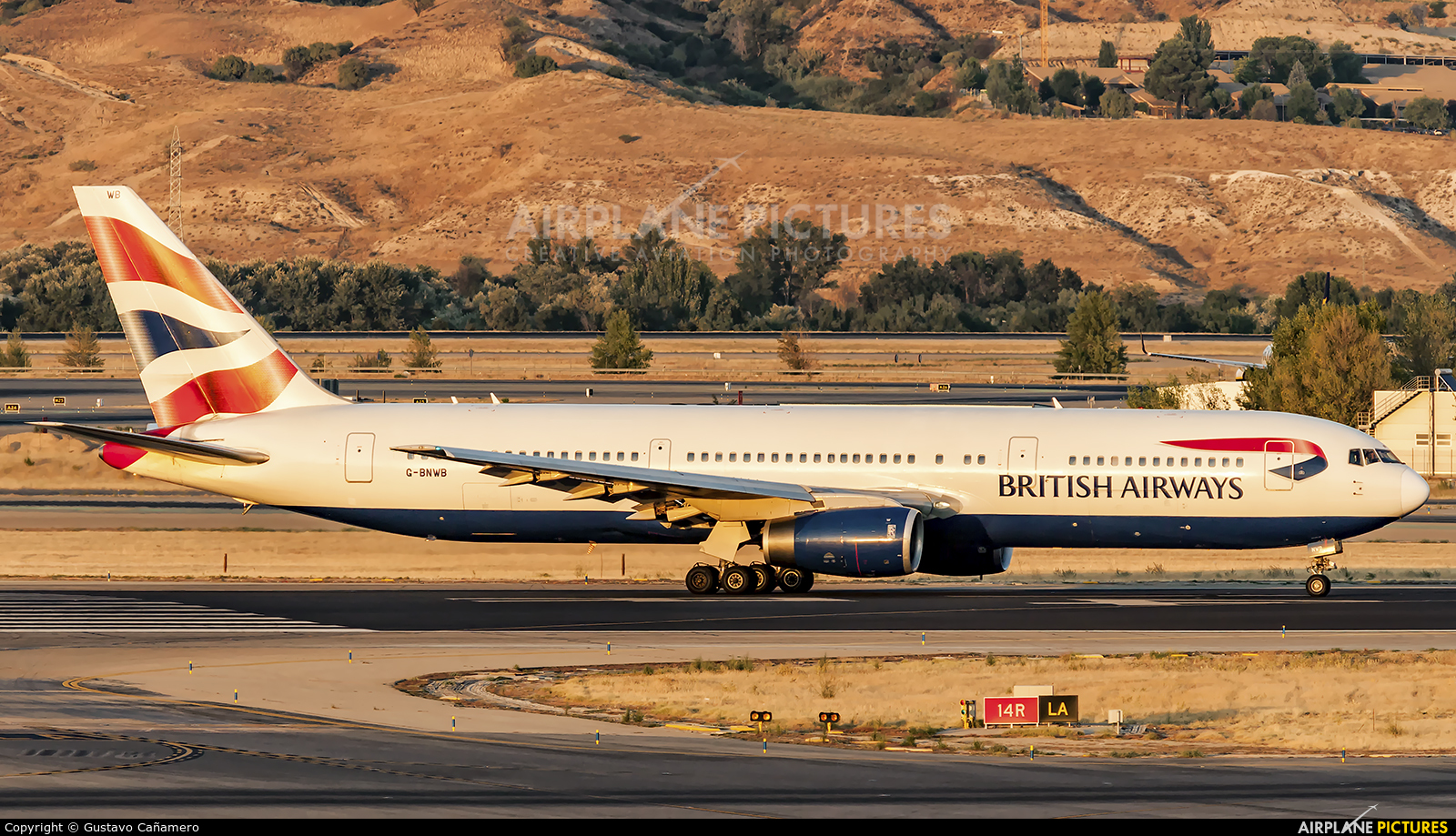 British Airways G-BNWB aircraft at Madrid - Barajas