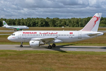 TS-IMK - Tunisair Airbus A319