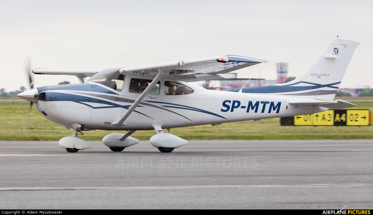 Private SP-MTM aircraft at Warsaw - Frederic Chopin