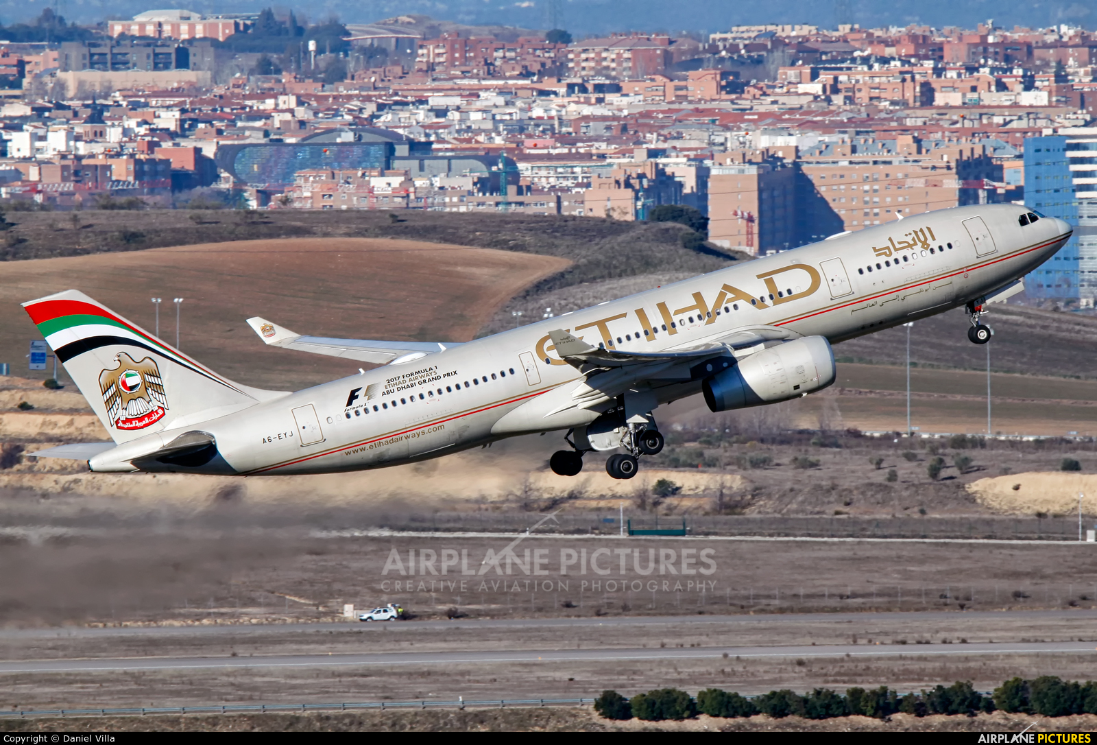 Etihad Airways A6-EYJ aircraft at Madrid - Barajas
