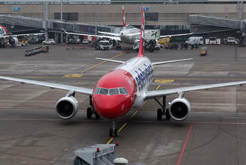 HB-IJW - Edelweiss Airbus A320