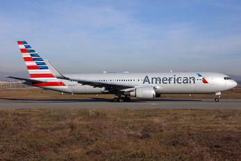 N387AM - American Airlines Boeing 767-300ER
