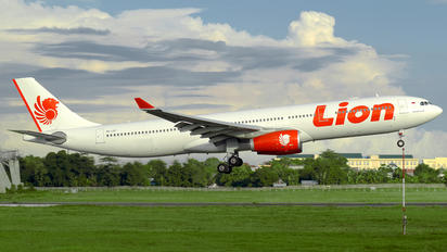 PK-LEF - Lion Airlines Airbus A330-300