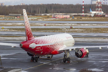 VQ-BFM - Rossiya Airbus A320