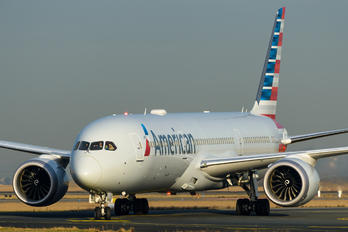 N820AL - American Airlines Boeing 787-9 Dreamliner