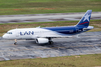 CC-BAD - LAN Airlines Airbus A320