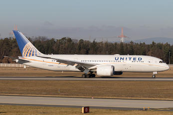 N26902 - United Airlines Boeing 787-8 Dreamliner