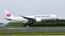 JAL - Japan Airlines JA702J image
