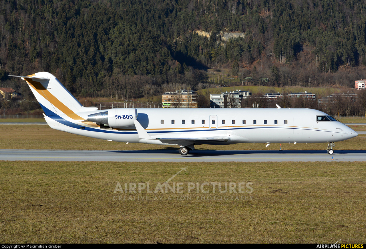 Air X 9H-BOO aircraft at Innsbruck