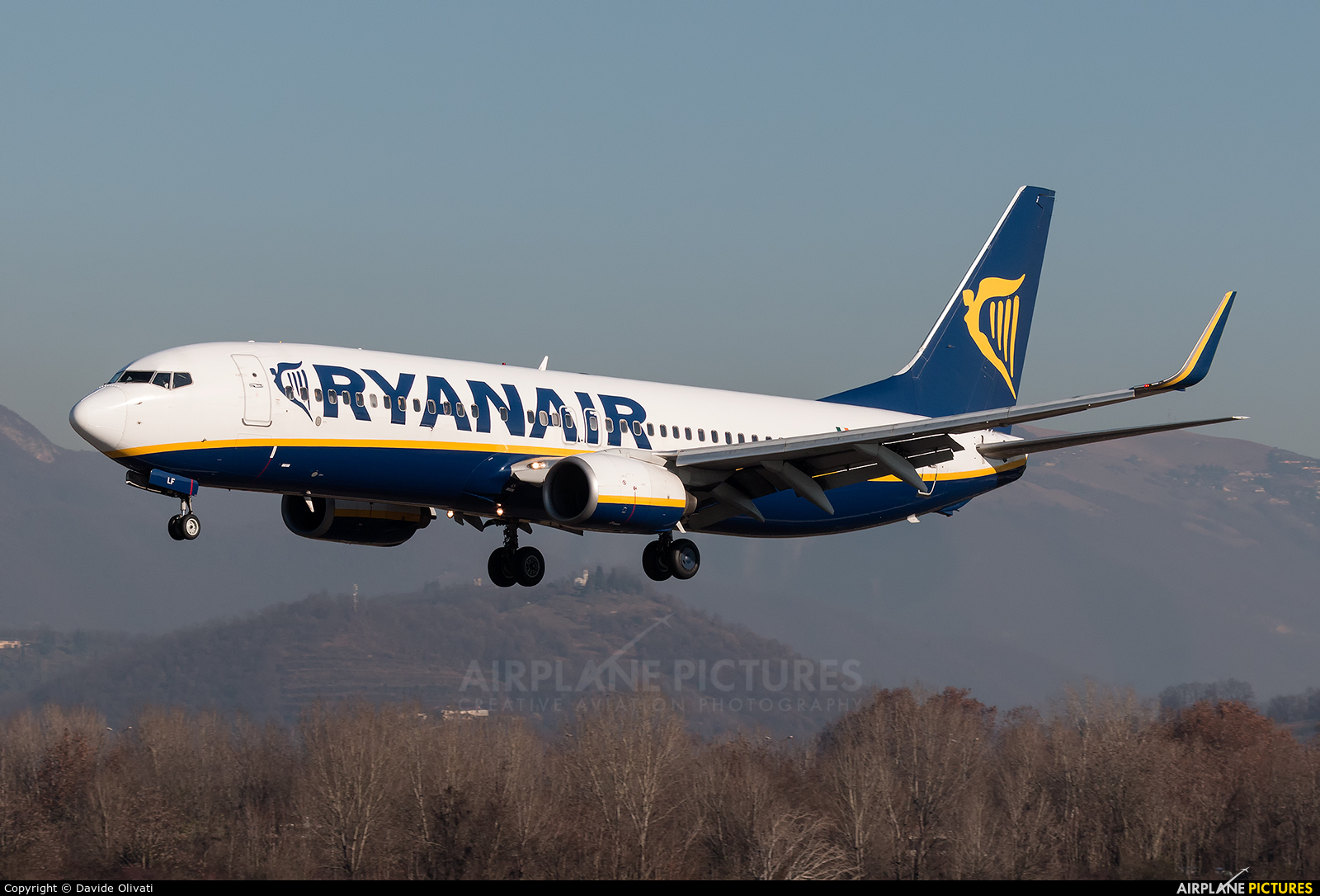 Ryanair EI-DLF aircraft at Bergamo - Orio al Serio
