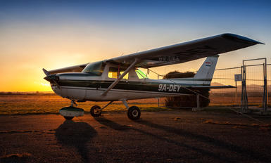 9A-DEY - Private Cessna 150