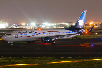 XA-AMB - Aeromexico Boeing 737-800