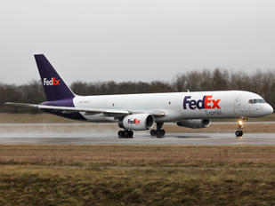 N918FD - FedEx Federal Express Boeing 757-200F