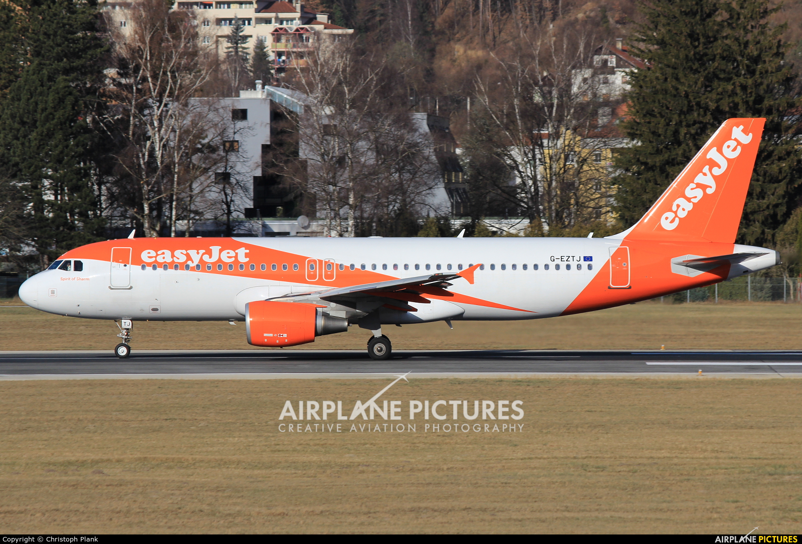 easyJet G-EZTJ aircraft at Innsbruck