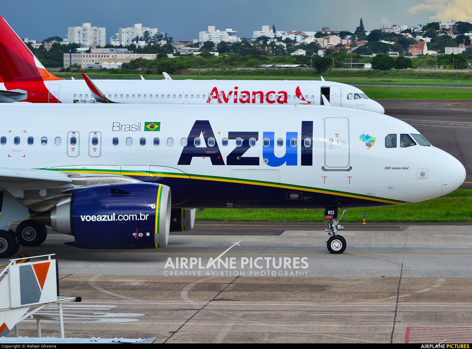 Azul Linhas Aéreas PR-YRD aircraft at Porto Alegre - Salgado Filho