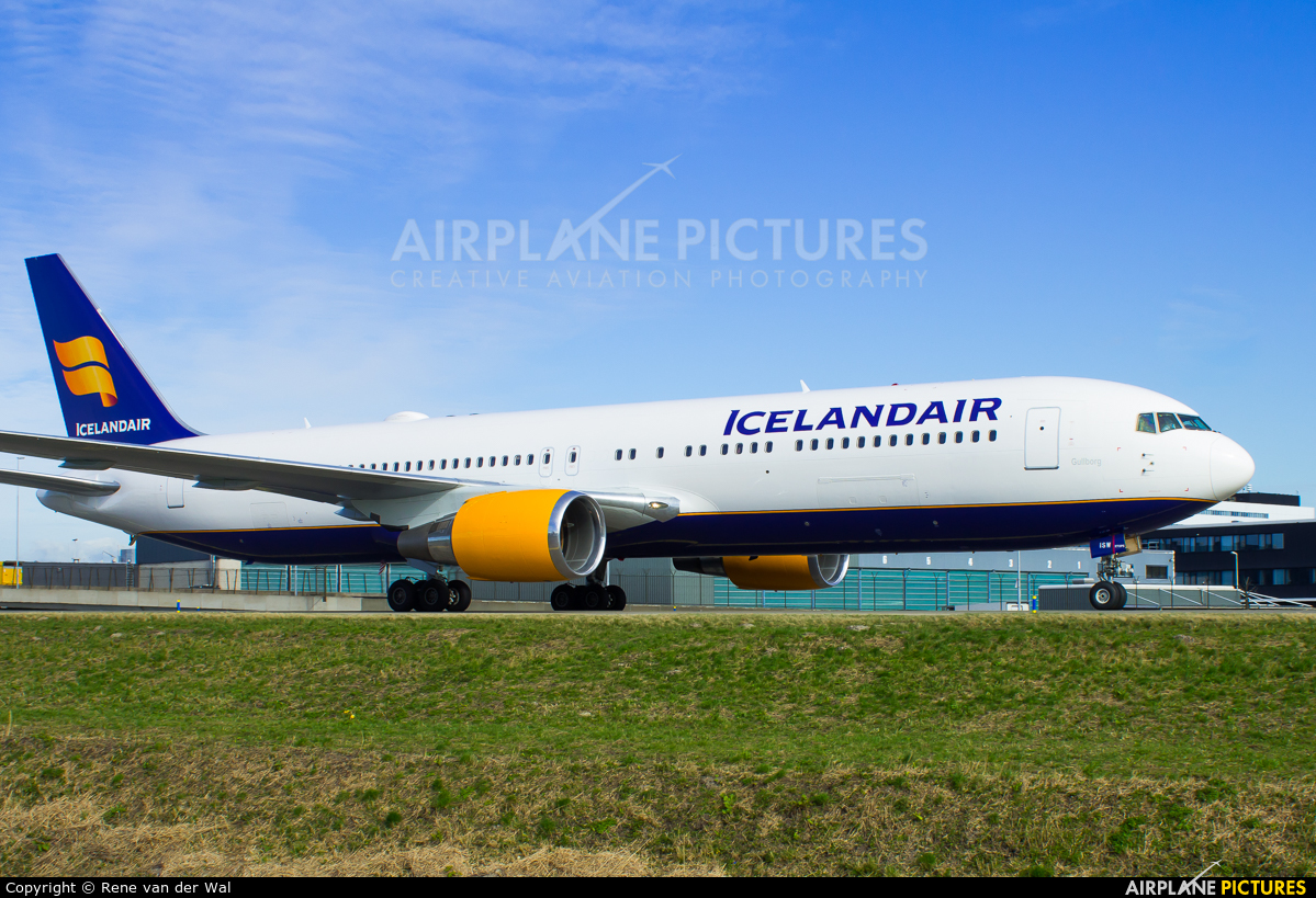 Icelandair TF-ISW aircraft at Amsterdam - Schiphol