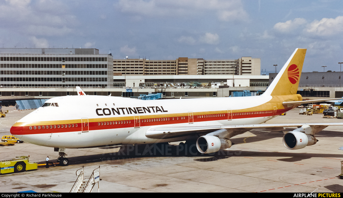 Continental Airlines N17011 aircraft at Frankfurt