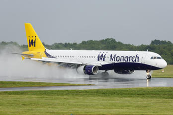 G-OZBO - Monarch Airlines Airbus A321