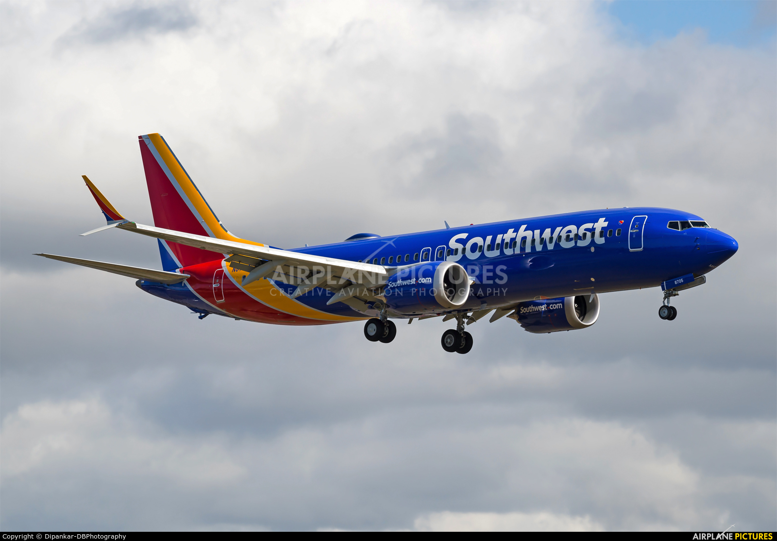 Southwest Airlines N8705Q aircraft at Seattle - Boeing Field / King County Intl