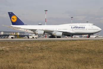 D-ABVT - Lufthansa Boeing 747-400