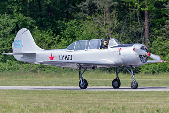 LY-AFJ - Private Yakovlev Yak-52