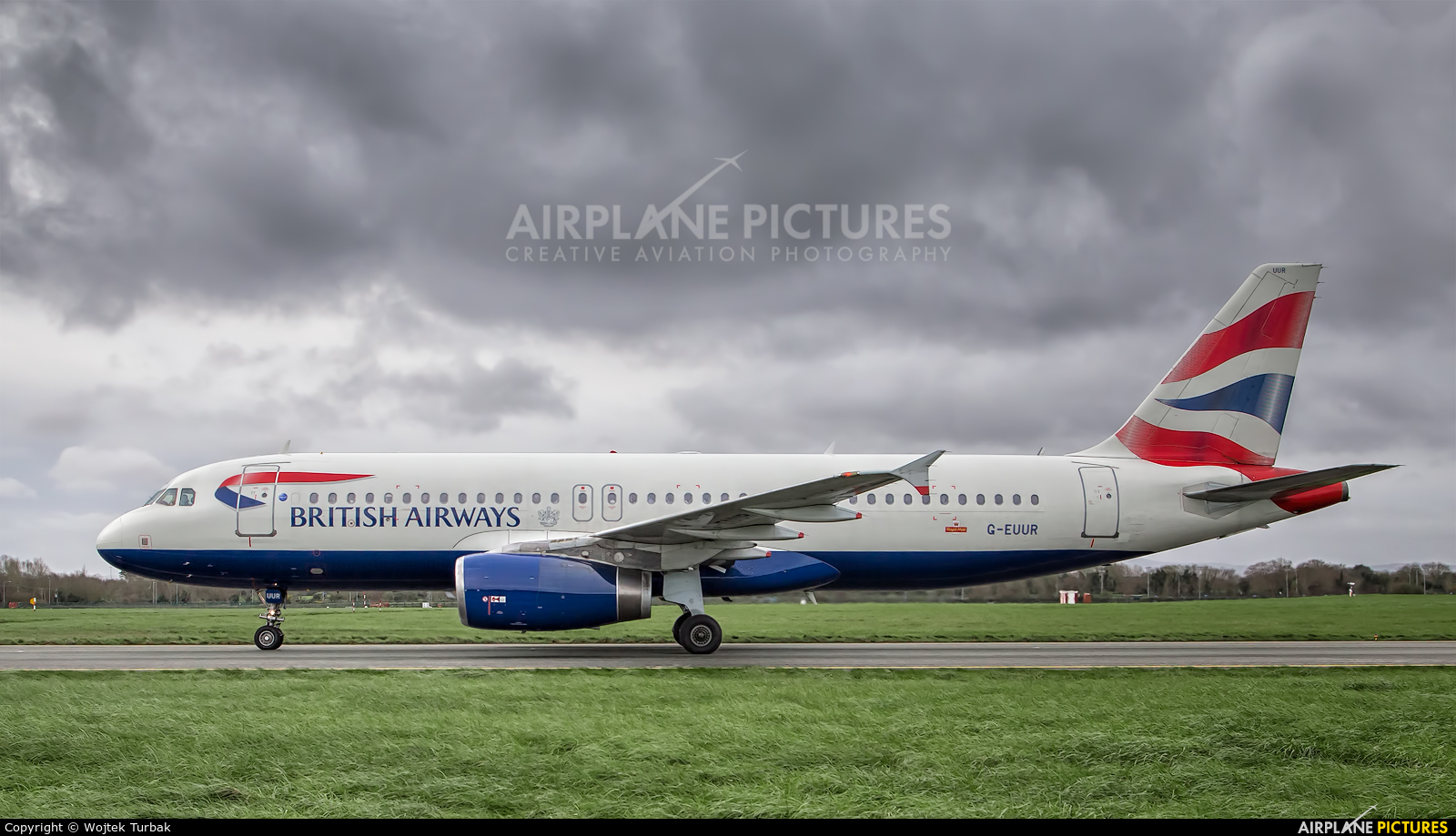 British Airways G-EUUR aircraft at Dublin