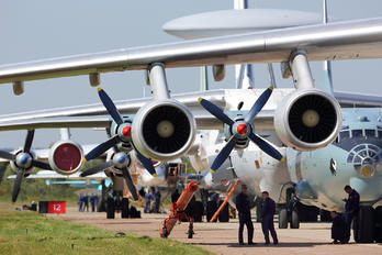 - - Russia - Air Force Ilyushin Il-78