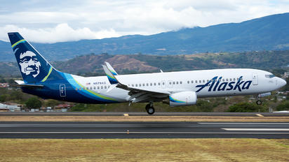 N579AS - Alaska Airlines Boeing 737-800